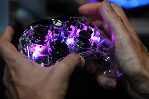 الألعاب الإلكترونية... «تنافس» اقتصادي و«صراع» ثقافي