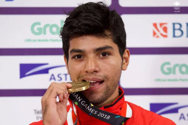 لاعب الكاراتيه الأردني عبد الرحمن المصاطفة (اللجنة الأولمبية الأردنية)