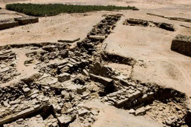 اشتهرت تيماء بقصورها وأسوارها التاريخية ولعل «الأبلق» هو الأشهر