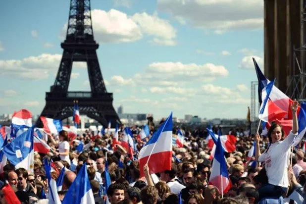 خلال احتفال الفرنسيين بعيدهم الوطني في 14 يوليو بالعاصمة الفرنسية باريس (أ.ف.ب - أرشيفية)