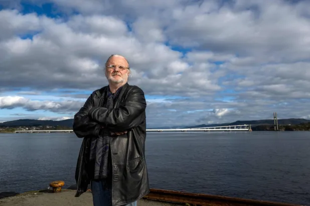 النرويجي يون فوسه الفائز بـ«نوبل» في الأدب (أ.ف.ب)