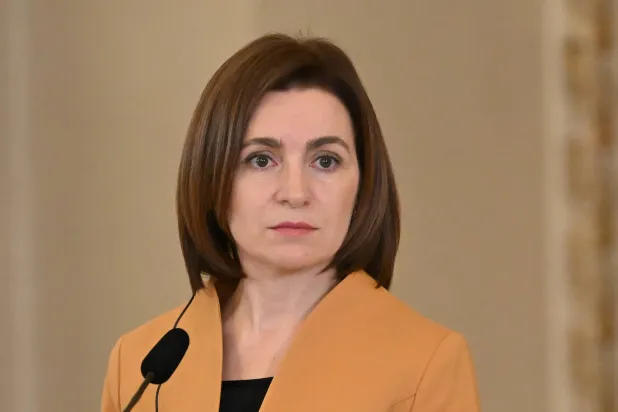 رئيسة مولدوفا مايا ساندو (د.ب.أ)