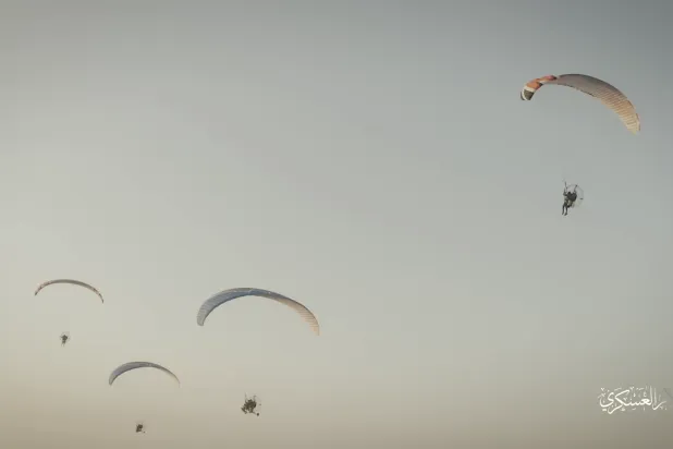 «سرب صقر - سلاح الجو» التابع لكتائب القسام (فيديو لكتائب القسام)