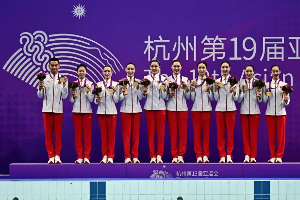 الصين توّجت بذهبية السباحة التوقيعية (أ.ف.ب)