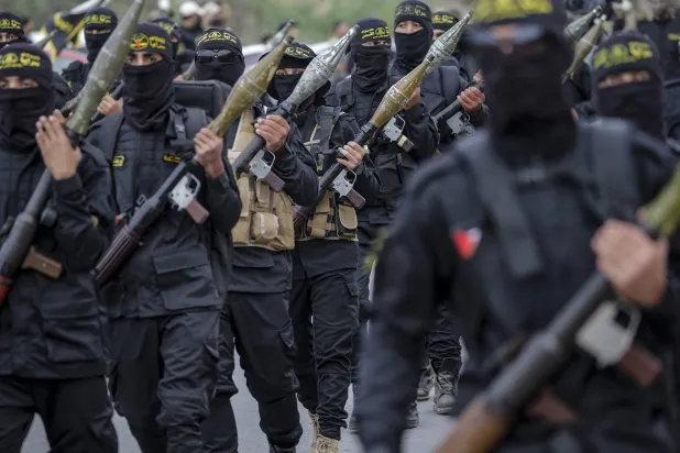 "الجہاد" تحریک کے عسکری ونگ "القدس بریگیڈز" کا ایک گروپ (ای پی اے)