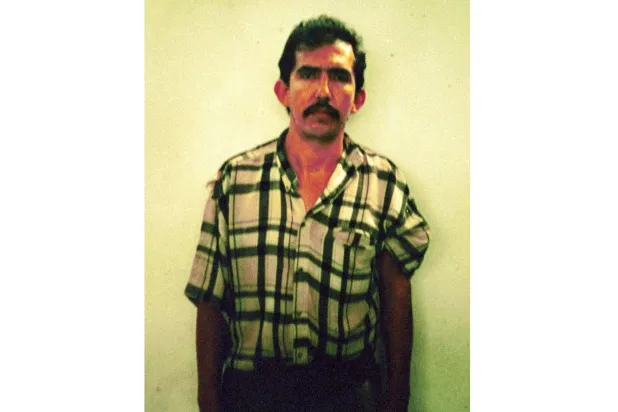 الكولومبي المسجون لويس ألفريدو غارافيتو أحد أسوأ سفّاحي الأطفال (أ.ب)