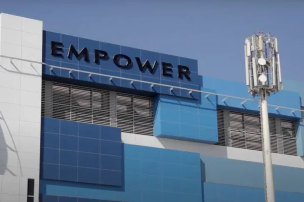 إحدى محطات شركة «إمباور» الإماراتية في دبي (من الموقع الإلكتروني لشركة إمباور)