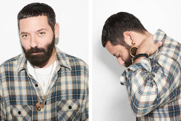 ديفيد رين، المدير الإبداعي الجديد لـ«موسكينو» (تصوير أليسيو بولزوني)