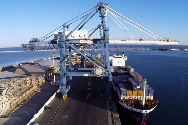 ميناء ليماسول الرئيسي في قبرص (أرشيفية - رويترز)