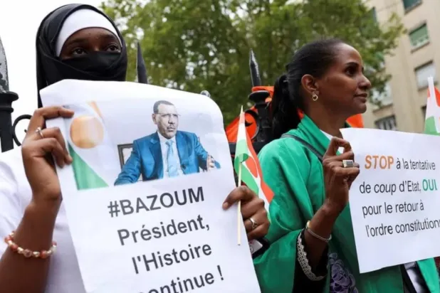 Nijer'in devrik Cumhurbaşkanı Bazoum’un ev hapsinden kaçma girişimiyle ilgili iddialar yalanlandı