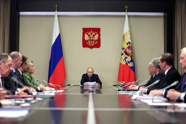 مجلس الأمن القومي الروسي بحث الوضع في داغستان 30 أكتوبر 2023 (رويترز)