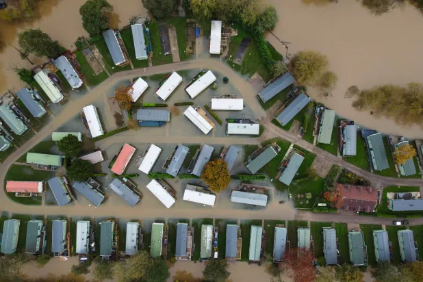 صورة جوية لفيضانات في بريطانيا (إ.ب.أ)