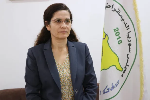 Suriye Demokratik Konseyi Başkanı İlham Ahmed, Şarku'l Avsat'a konuştu: Gazze savaşı tüm bölgeyi etkileyecek