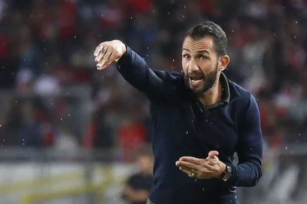 عادل رمزي مدرب الوداد المغربي (نادي الوداد البيضاوي)