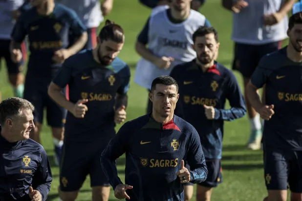 كريستيانو رونالدو قائد منتخب البرتغال ونجم فريق النصر السعودي (أ.ف.ب)