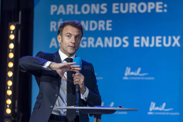 Fransa, Gazze savaşıyla ilgili siyasi zayıflığını insani girişimlerle mi telafi ediyor?