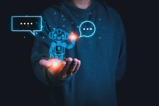 صورة توضيحية لروبوتات الذكاء الإصطناعي و«تشات جي بي تي»