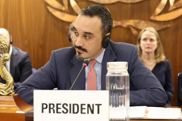 الأمير خالد بن بندر بن سلطان خلال اجتماع جمعية المنظمة البحرية الدولية في لندن (واس)