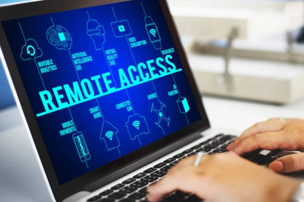 حلول من بُعد لمشكلات العائلة التقنية