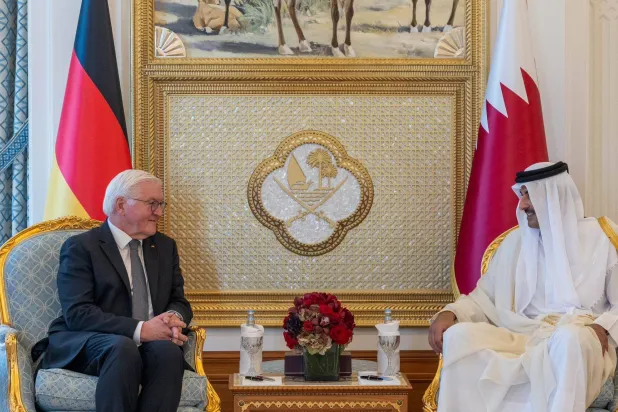 

شیخ تمیم بن حمد آل ثانی امیر قطر در دیدار با فرانک والتر اشتاین مایر رئیس‌جمهور آلمان در دوحه چهارشنبه (قنا)