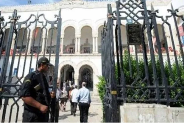 فرض إجراءات أمنية مشددة على محكمة تونسية بسبب قضايا الإرهاب وأمن الدولة (من أرشيف وسائل الإعلام التونسية)