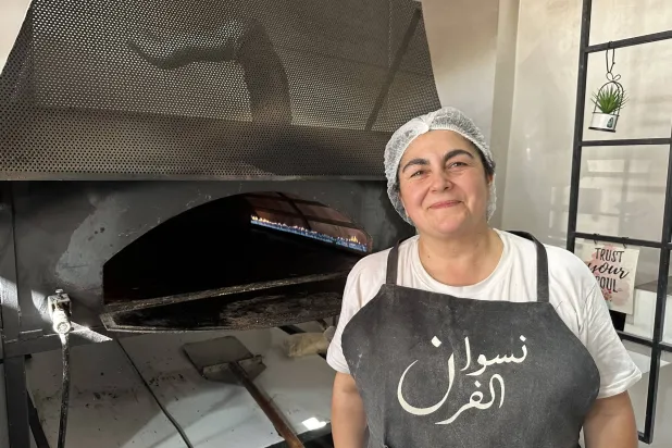 من مديرة مصرف إلى خبّازة، جِنان حايك مؤسِسة وصاحبة «نسوان الفرن» (الشرق الأوسط)