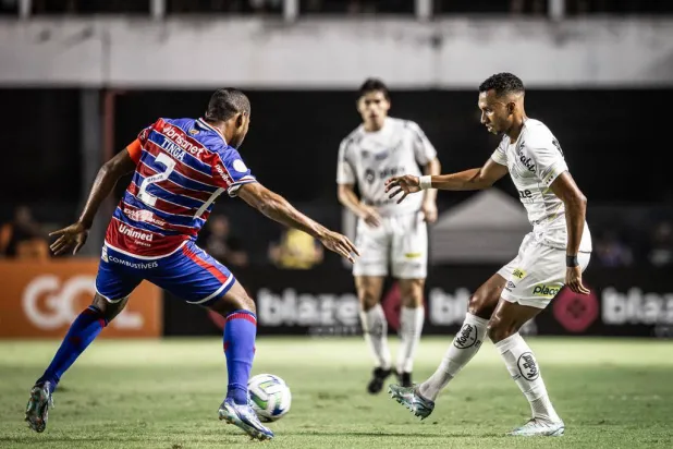 من المباراة الأخيرة التي تسببت في هبوط الفريق البرازيلي العريق (الشرق الأوسط)