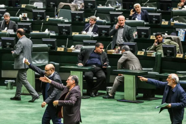 برلمان إيران يمرّر قانوناً للتعاون مع روسيا بشأن «أمن المعلومات»