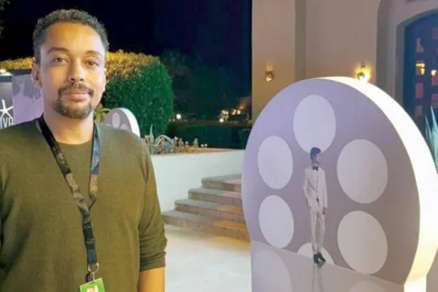 المخرج السوداني صهيب قسم الباري في الجونة بمصر (رويترز)