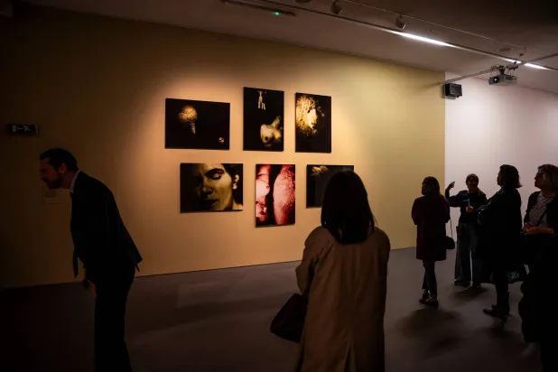 سلسلة من المعارض المخصصة لأعمال فنانات في أثينا