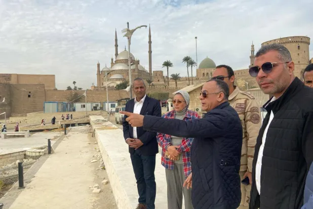 جانب من زيارة مسؤولي الآثار للقلعة (وزارة السياحة والآثار المصرية)