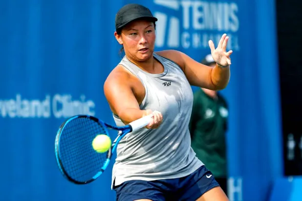 تارا مور لاعبة التنس البريطانية (الشرق الأوسط)