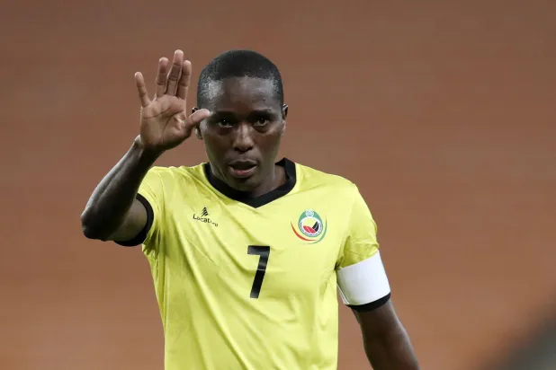 دومينغيس (منصة إكس)