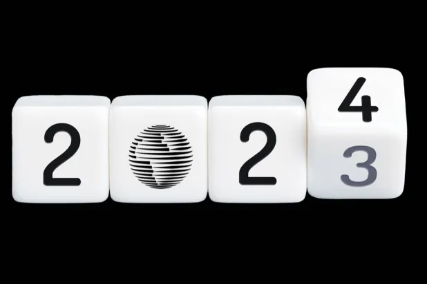 العالم على أعتاب 2024... عام الأسئلة والآمال الحذرة