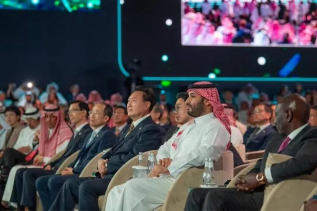 Saudi Crown Prince Mohammed bin Salman and the South Korean President attend a session of the Future Investment Initiative (SPA)