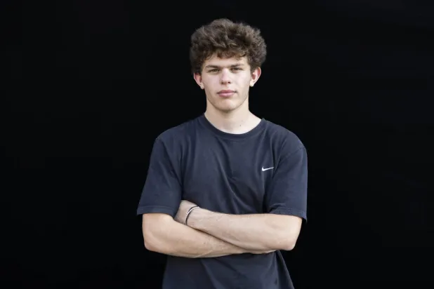 طال ميتنيك الذي سجن 3 أشهر لامتناعه عن الالتحاق بحرب غزة (تُنشَر بالإذن من موقع «سيحا مكوميت للتحقيقات السياسية»)