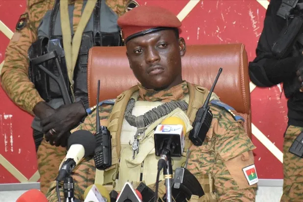 Mali'den sonra Burkina Faso da Fransızcayı resmi dil olmaktan çıkardı