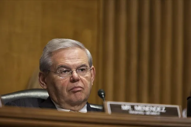 ABD'li Senatör Menendez'in evinde bulunan külçe altınlar 2013'teki hırsızlık vakasıyla bağlantılı çıktı