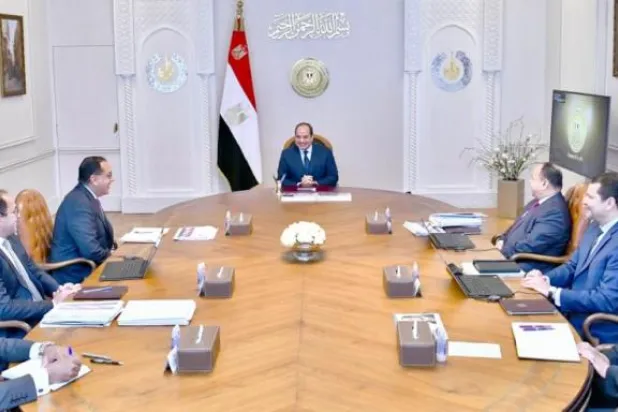 الرئيس المصري عبد الفتاح السيسي خلال اجتماع اليوم (الثلاثاء) لمتابعة معدلات الإفراج الجمركي عن السلع (رئاسة الجمهورية)
