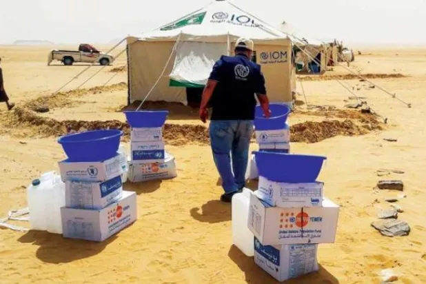 Yemen’in Marib şehrindeki yardı kuruluşları göç edenler için planlanan kampların inşasını sürdürüyor. (Birleşmiş Milletler)