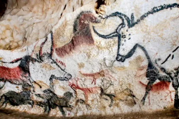 رسومات في كهف لاسكو تسجل دورات التزاوج للحيوانات (غيتي)