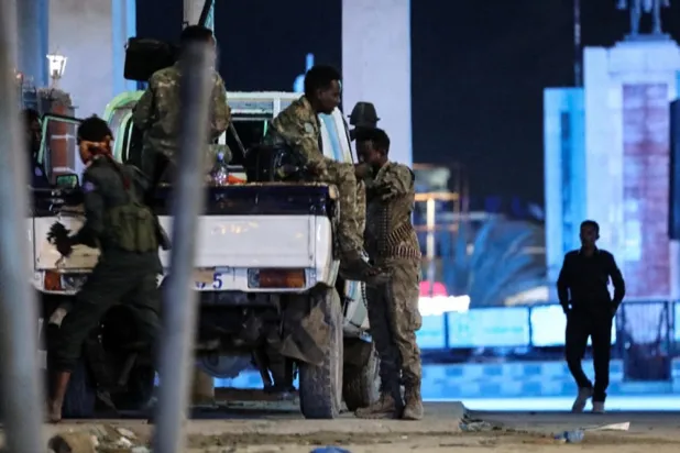 Security forces patrol near a hotel after an attack by al-Shabaab militants in Mogadishu, Somalia (File photo: AFP) 