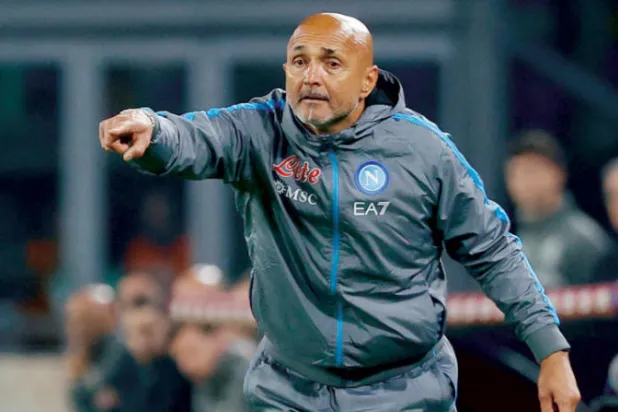 سباليتي طالب لاعبي نابولي بانتفاضة سريعة ضد سمبدوريا (رويترز)