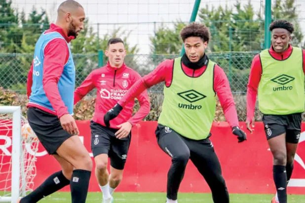 من تدريبات ستاد ريمس اليومية (موقع نادي ستاد ريمس)