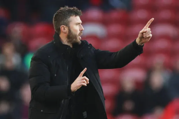 مايكل كاريك يسير بميدلزبره بخطوات ثابتة نحو العودة إلى الممتاز (رويترز)