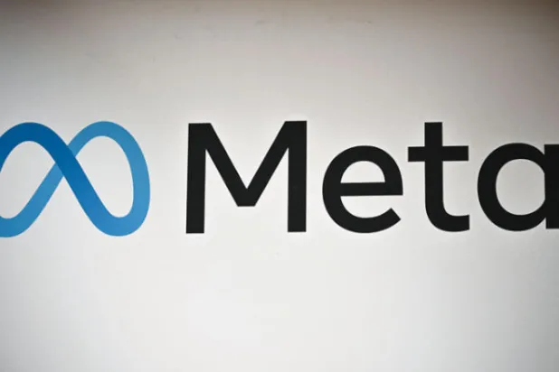 شعار «ميتا» في لاس فيغاس (أ.ف.ب)
