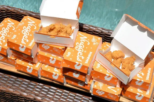 Popeyes, Taco Bell, Shake Shack ve Wingstop gibi Amerikan fast food zincirleri Birleşik Krallık yaygın hale geliyor / Fotoğraf: AFP