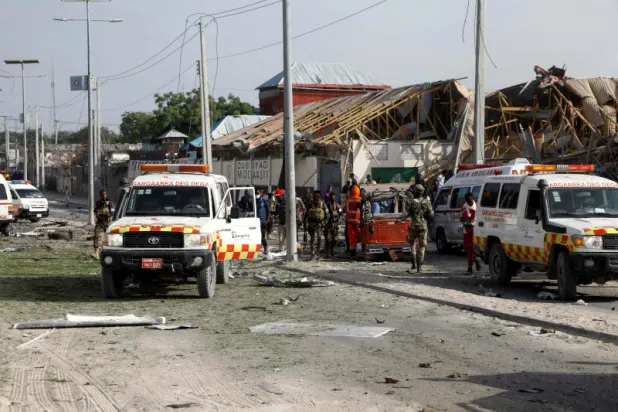 موقع هجوم سابق لحركة «الشباب» في مقديشو (أ.ب)