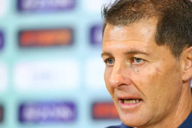 كاساس خلال مؤتمر صحافي لنهائي كأس الخليج الـ25 (موقع كأس الخليج)