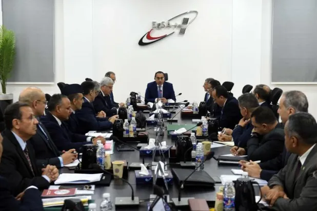 اجتماع رئيس مجلس الوزراء بمجلس إدارة وكالة الفضاء المصرية (صفحة مجلس الوزراء على الفيسبوك)